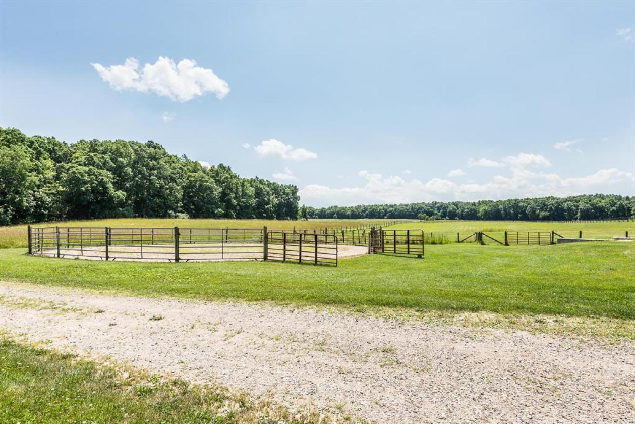 Private 25.57-acre Equestrian Property - photo 24