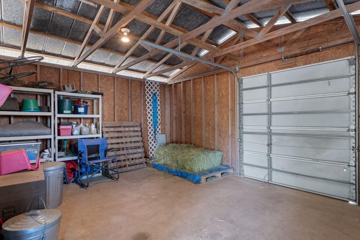 A Rare Equestrian Retreat in Pine Ridge Estates - photo 22