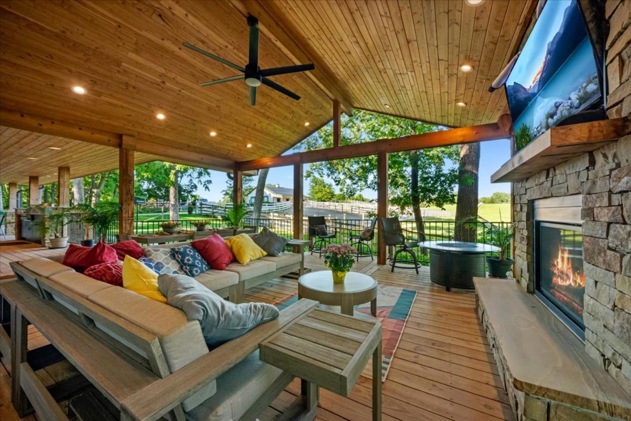 Unparalleled Horse Property with Lake Lifestyle! - photo 20