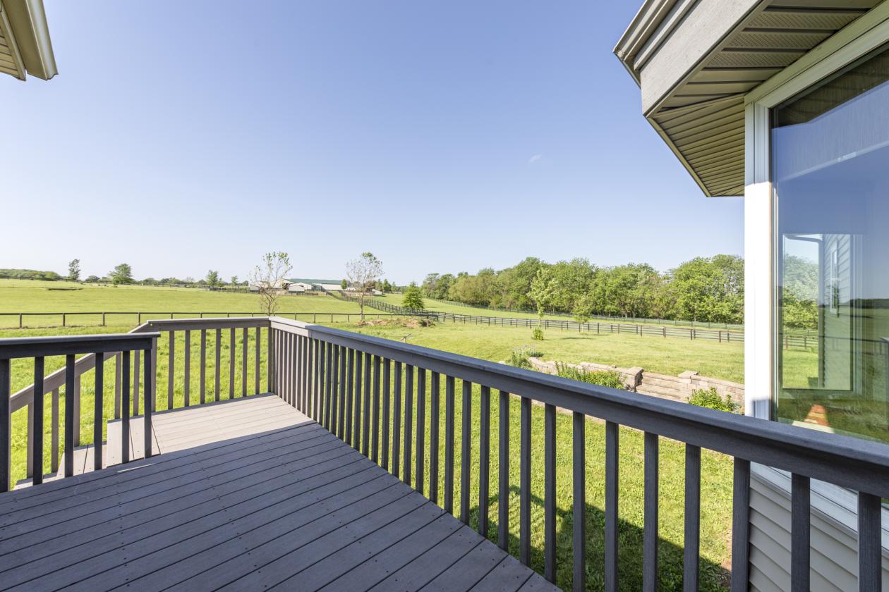 39.18± ACRES WITH PREMIER EQUESTRIAN FACILITIES - photo 22