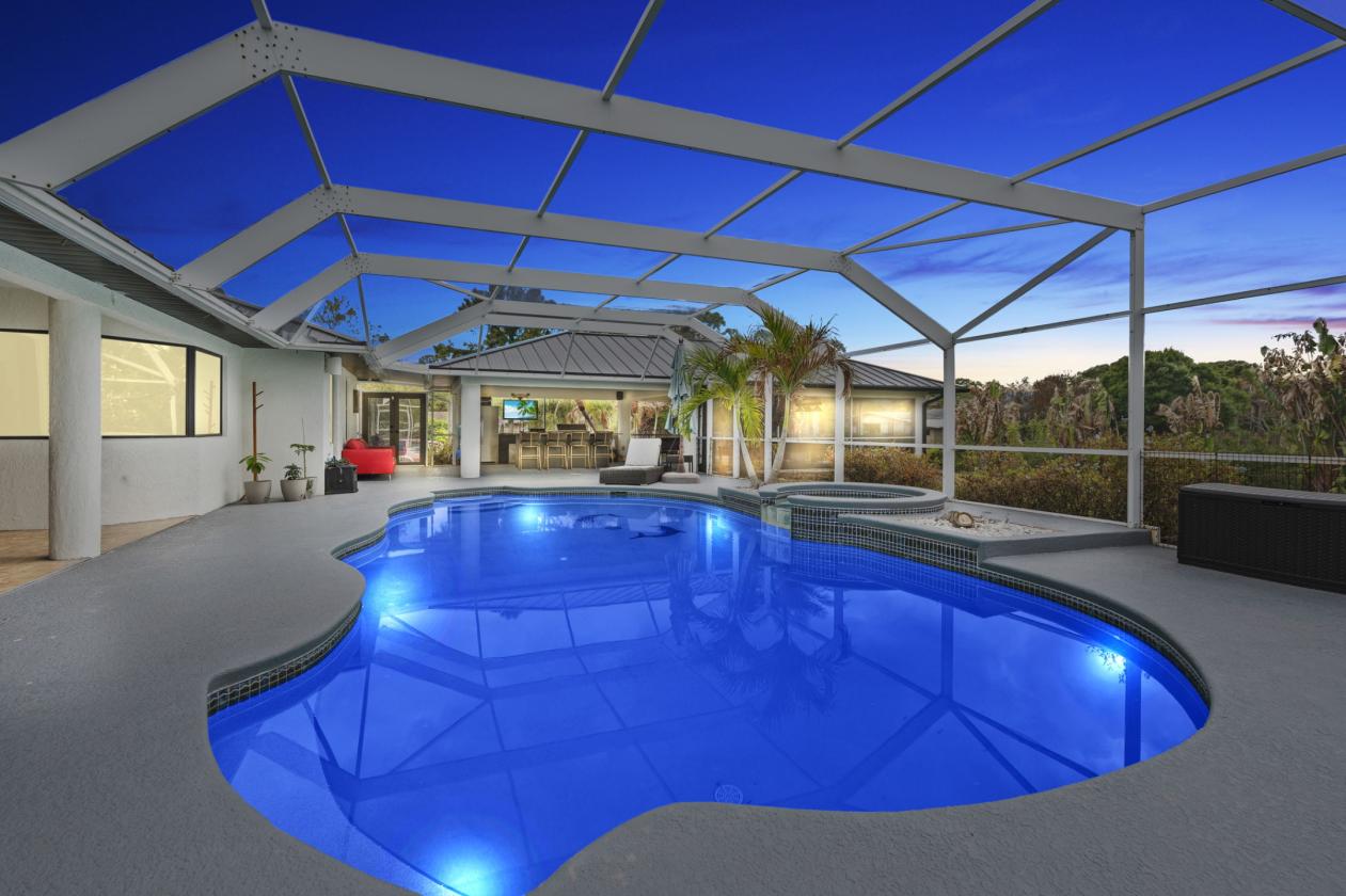 Beautifully updated 5 acre equestrian property - photo 13