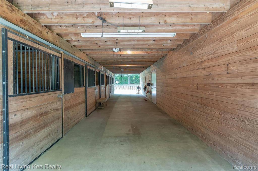 Metamora Hunt Horse Property Estate - photo 5