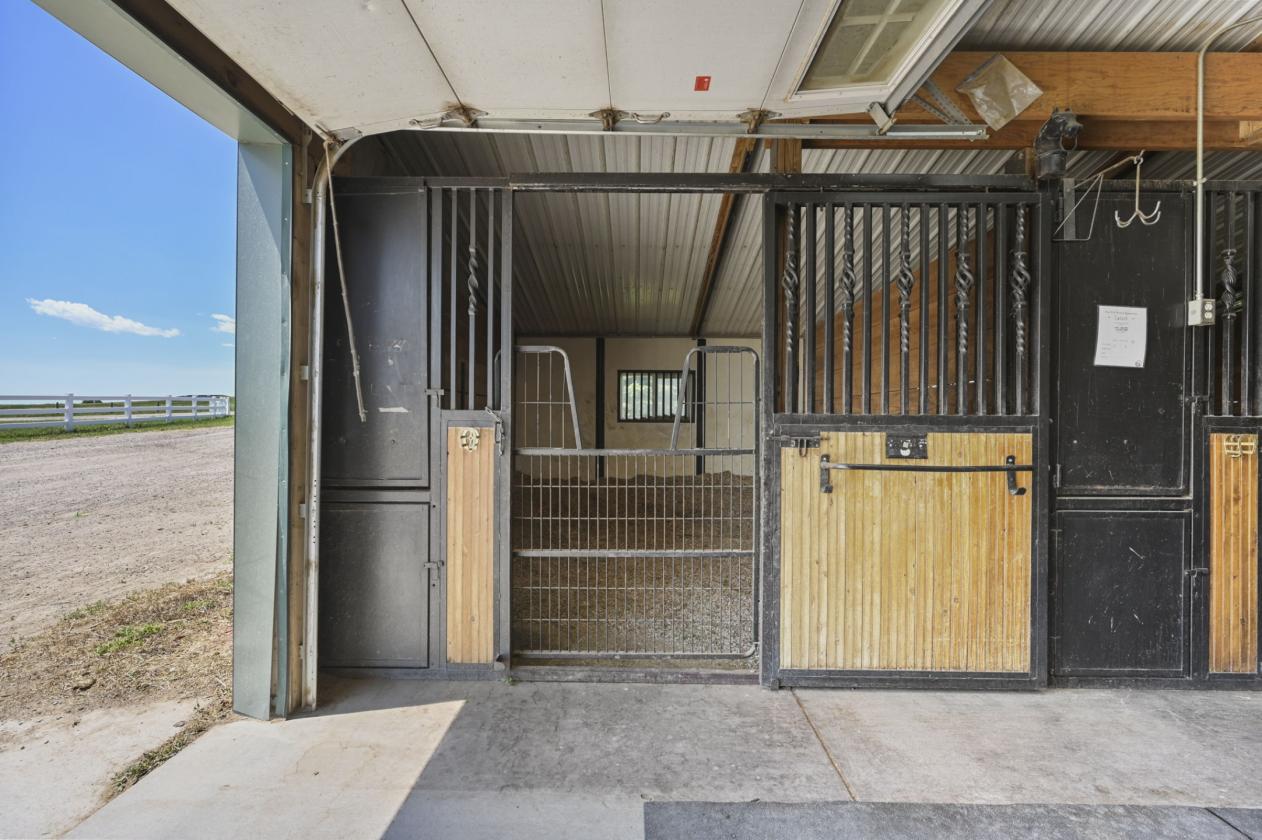 Exceptional Equestrian Estate in the heart of CO - photo 6