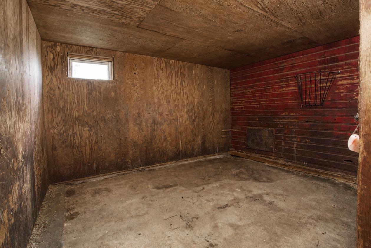 Turnkey Horse Farm on 59 Acres - photo 7