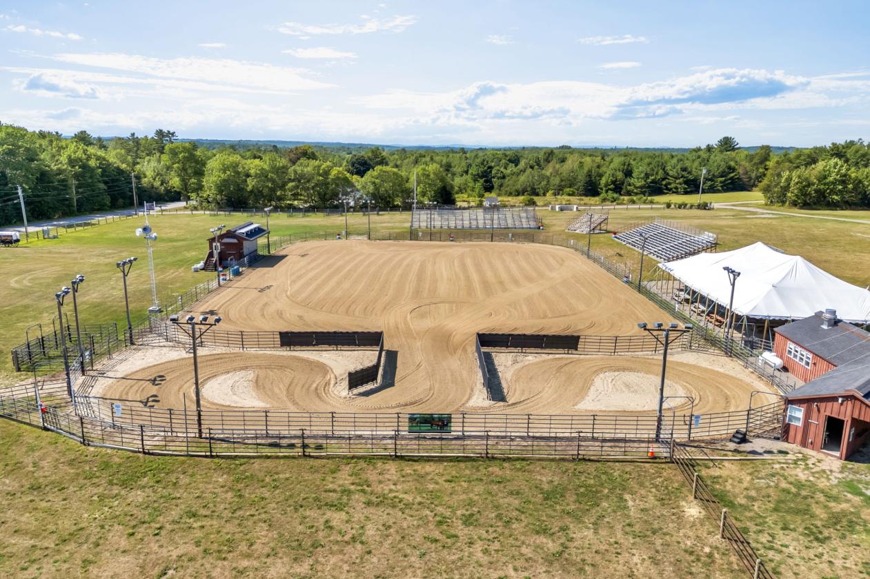 Arena's/Rodeo show & Event Venue almost 100 acres - photo 4