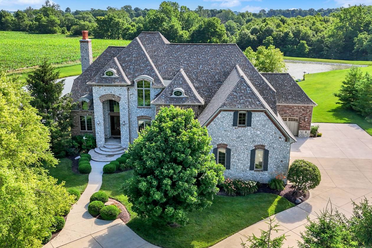 Horse Property for sale.