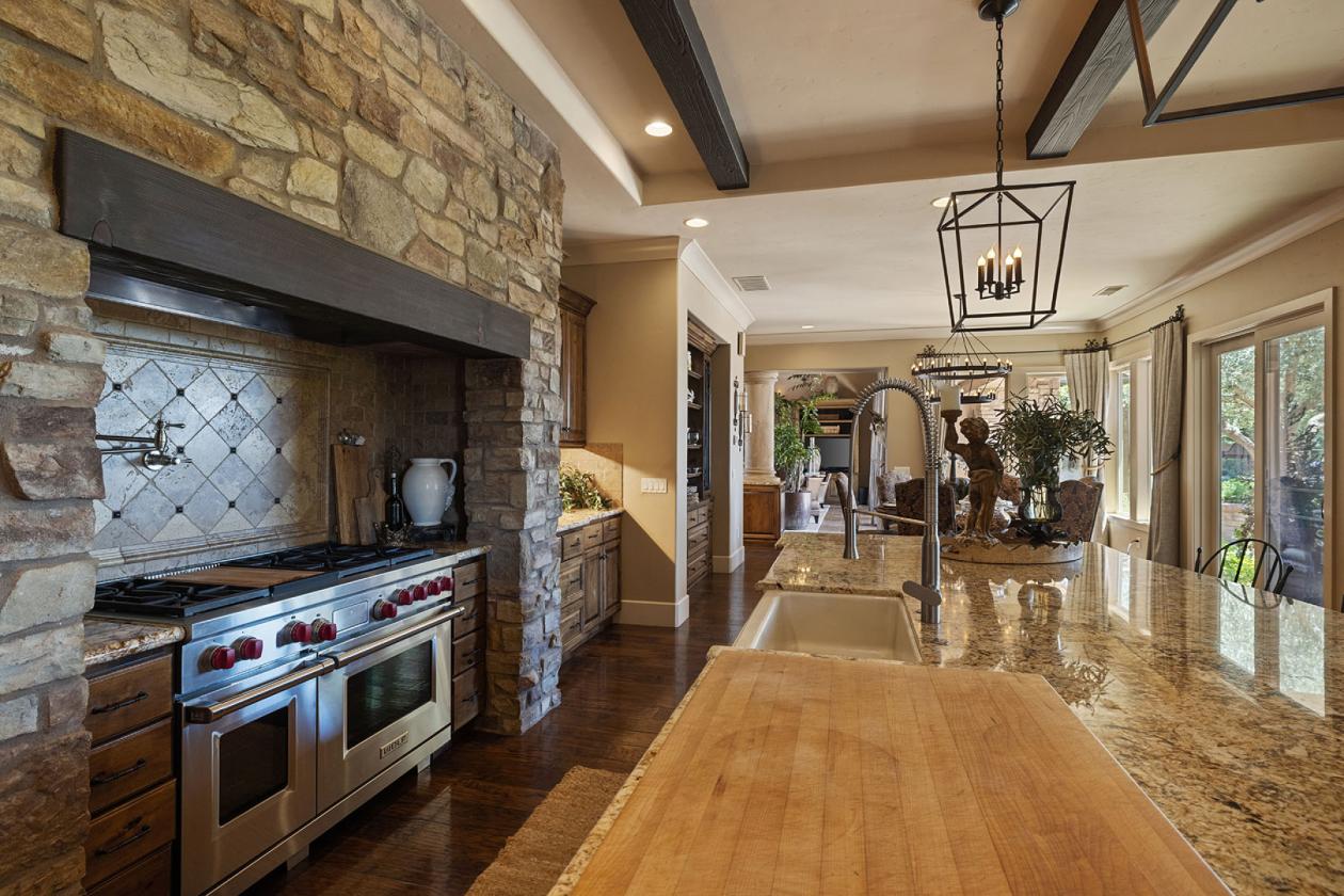 Luxury Equestrian Estate - photo 11