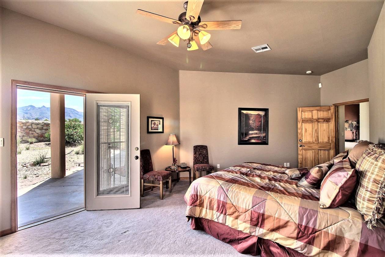 Unique Horse Property at the Foothill of the Organ Mountains... Las