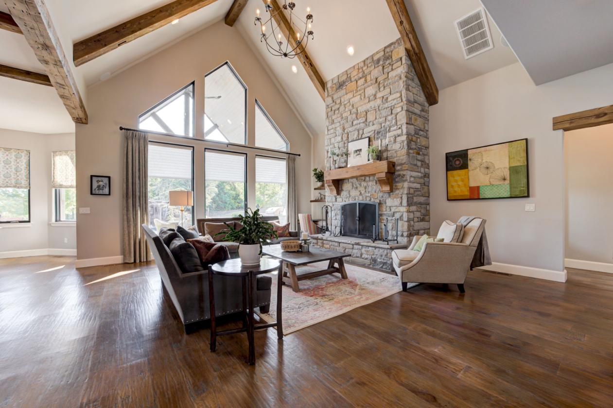 Luxury Living Meets Equestrian Elegance! - photo 4