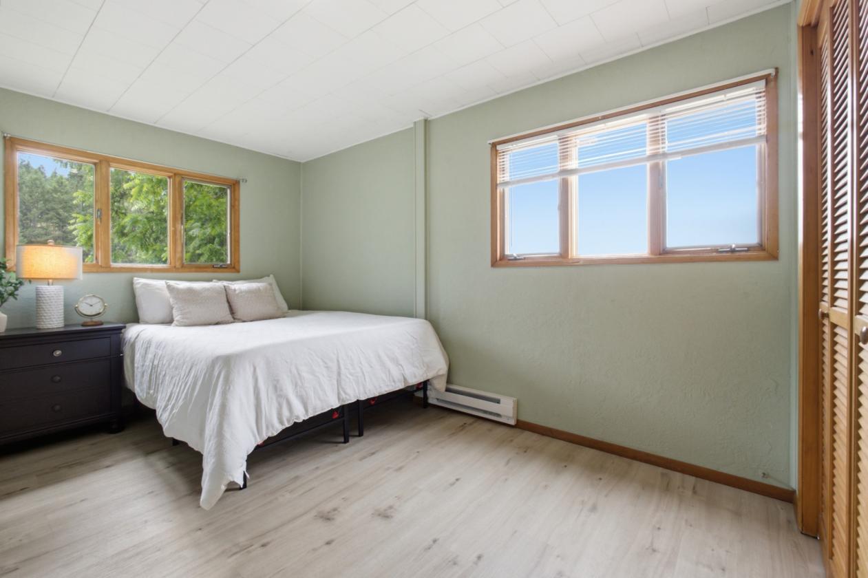 Rare 64.8 Acre Farmstead - photo 15