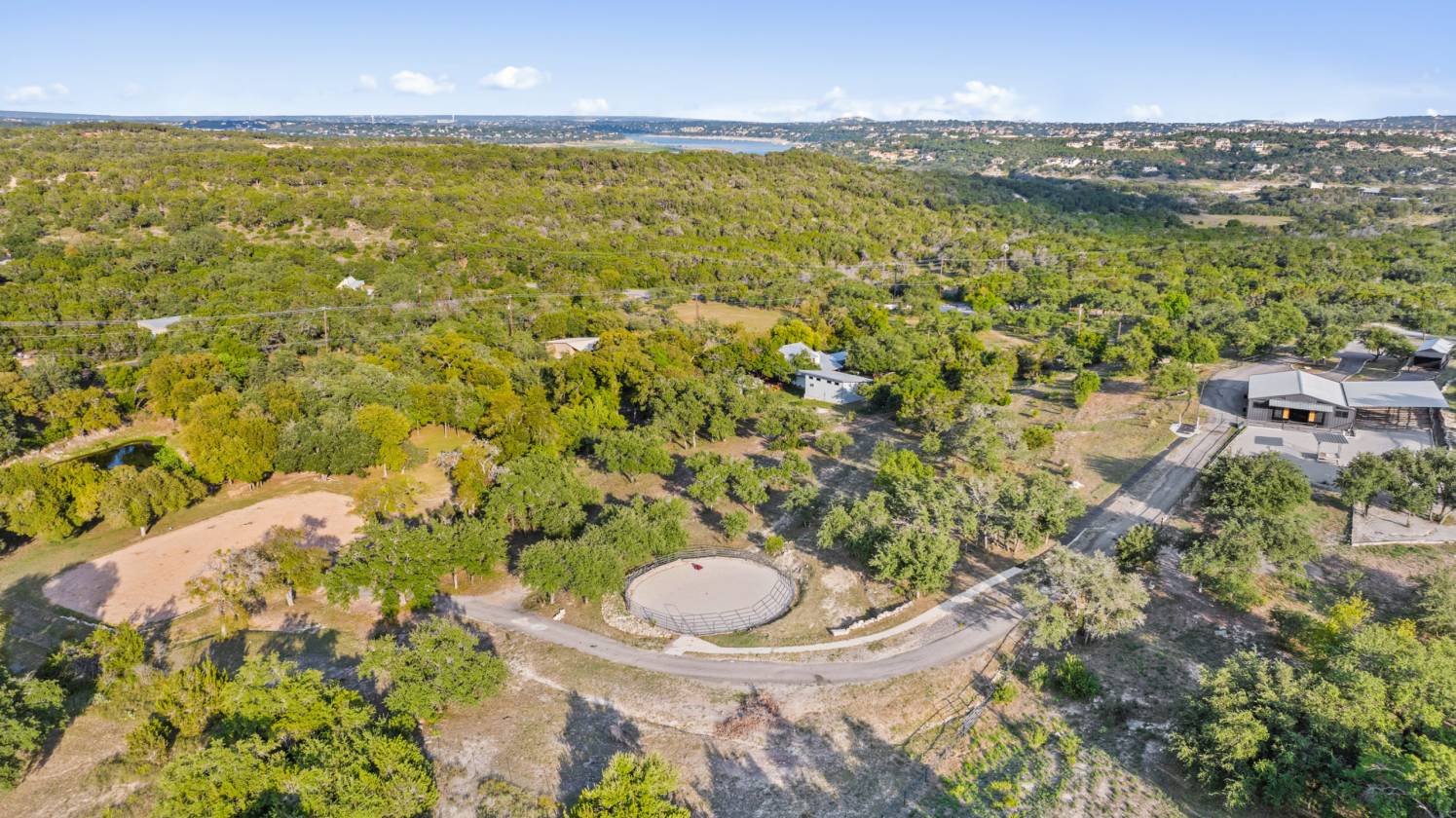 Luxury Texas Hill Country Equestrian Estate - photo 3