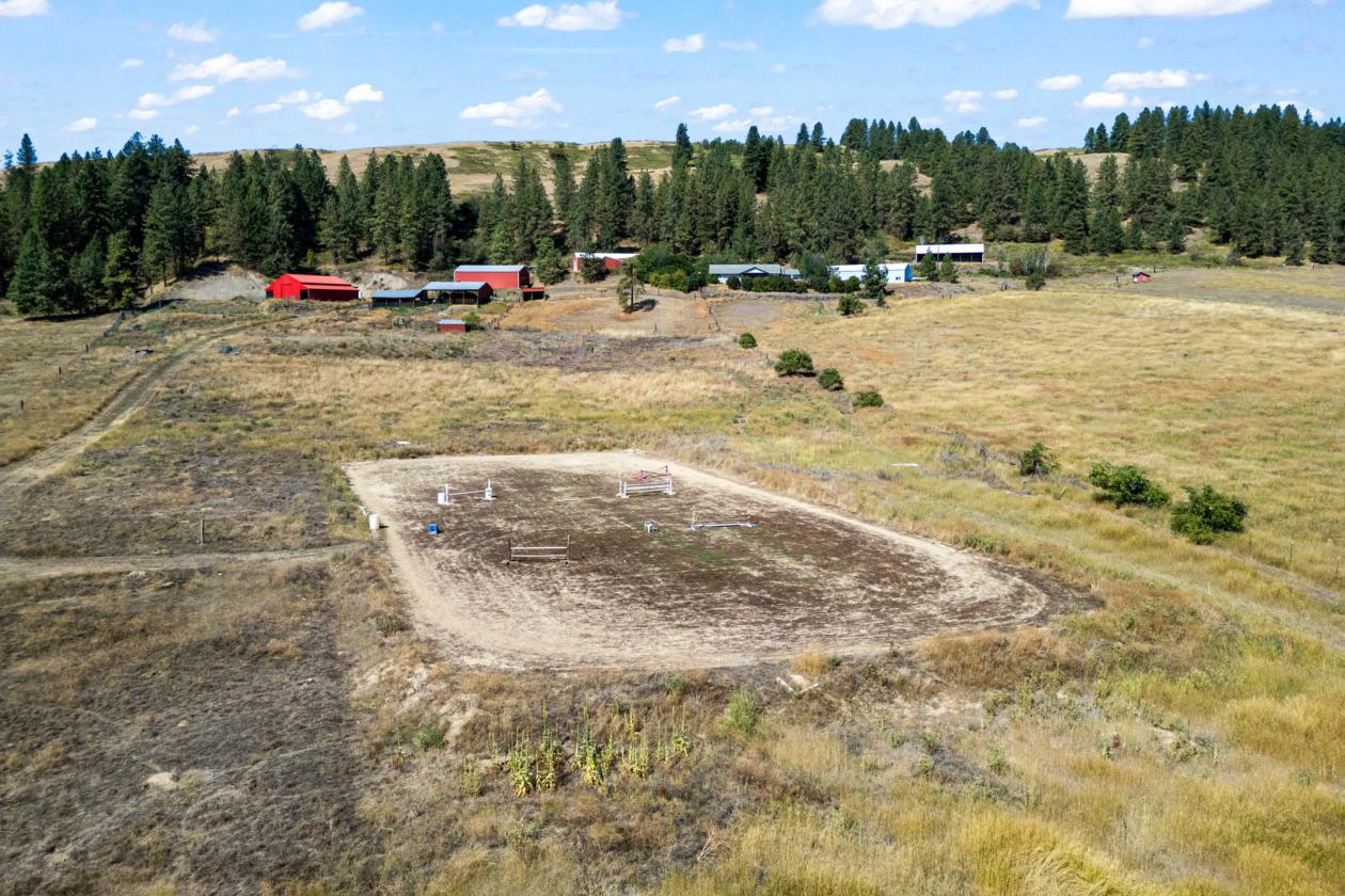 39 acre equestrian property!!! - photo 8