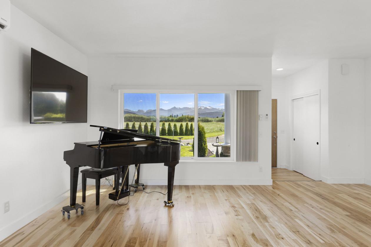Olympic View Equestrian Estate Opportunity - photo 18