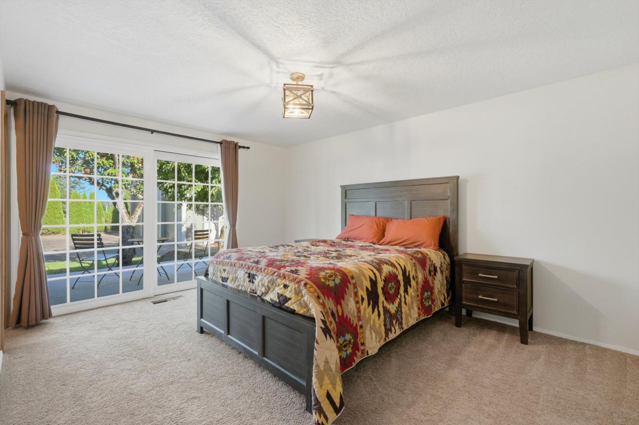 Dividable! Home, Shop & Barn w/Indoor Arena! - photo 14