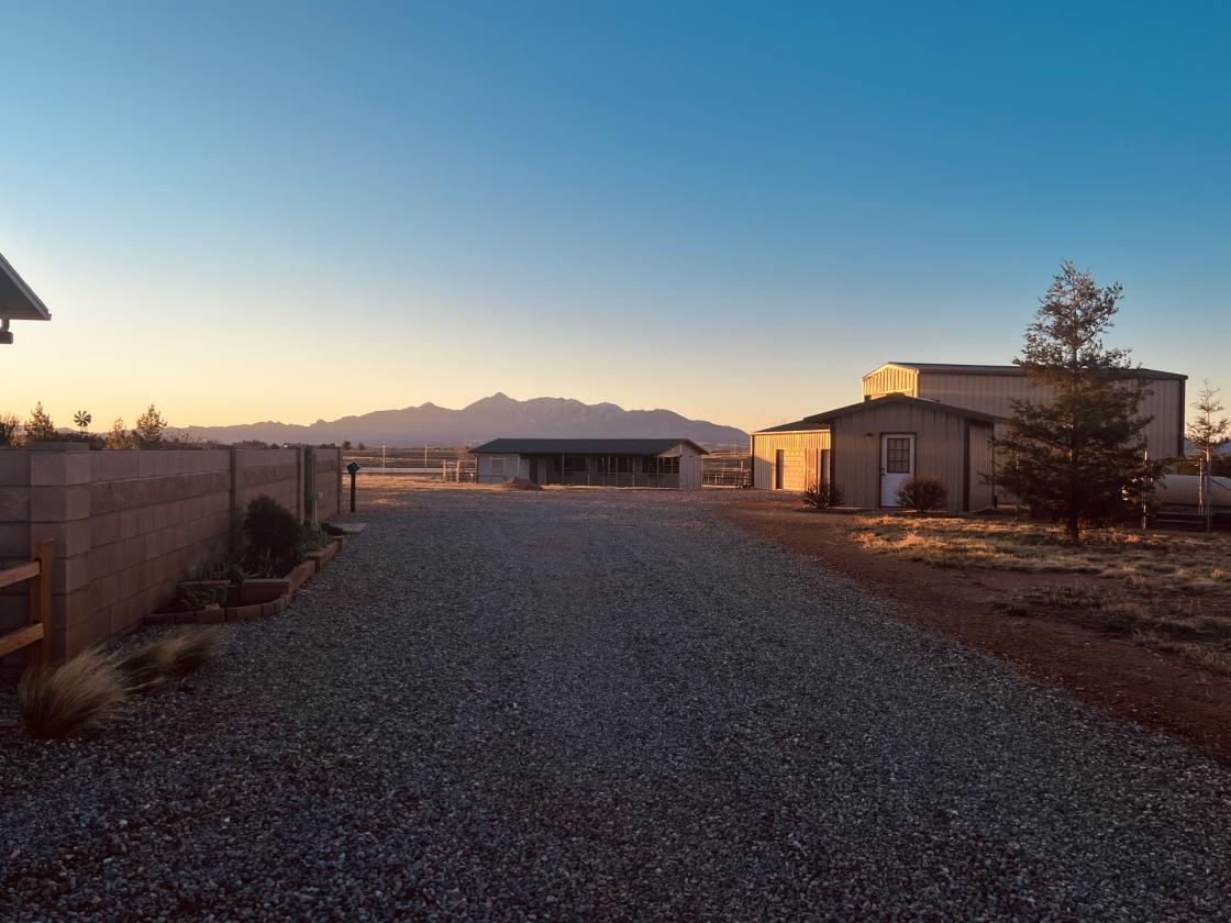 Elgin Beauty! workshop/RV garage/barn/ arena/house - photo 20