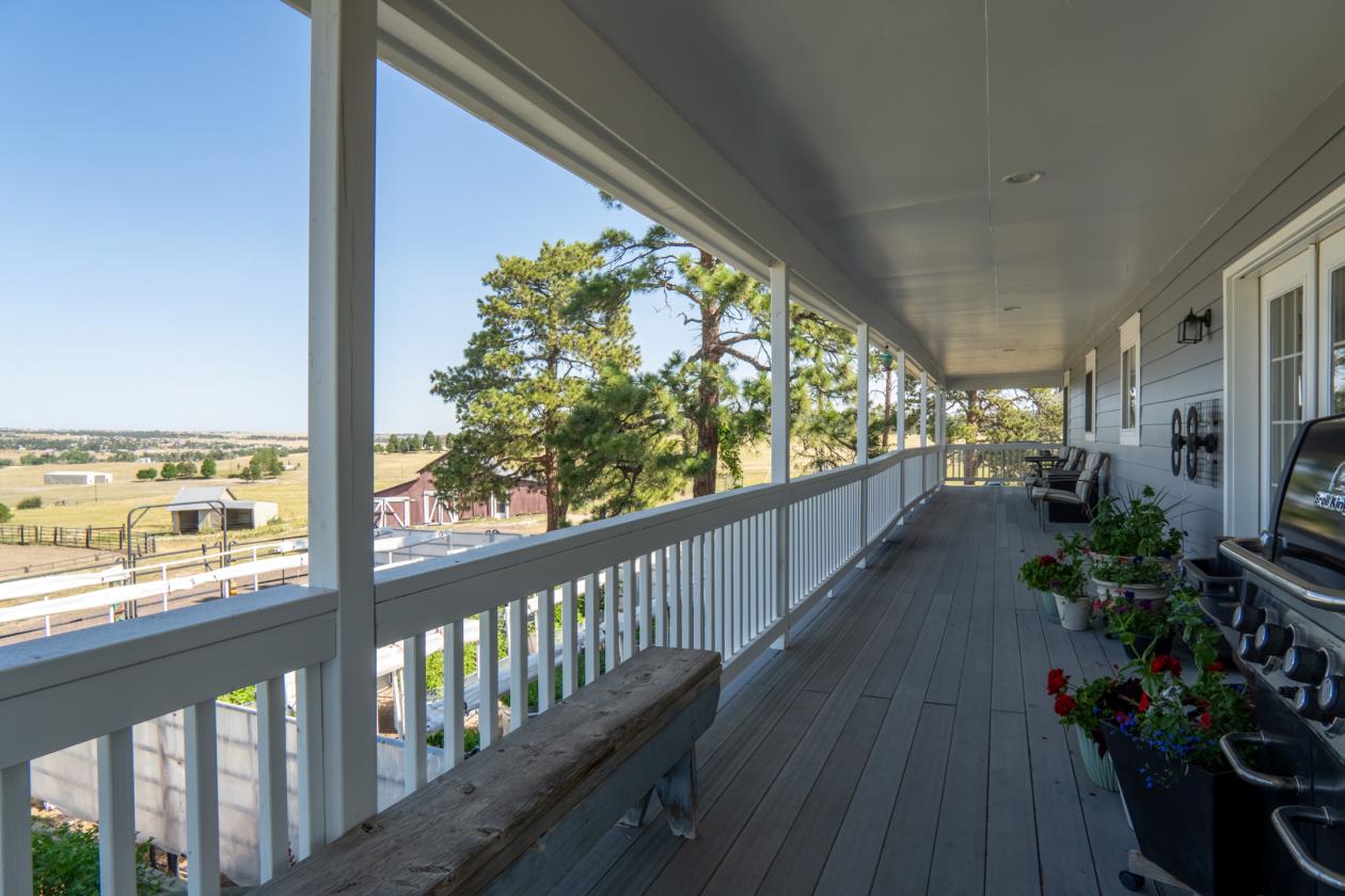 Exceptional Equestrian Estate With Indoor Arena - photo 21