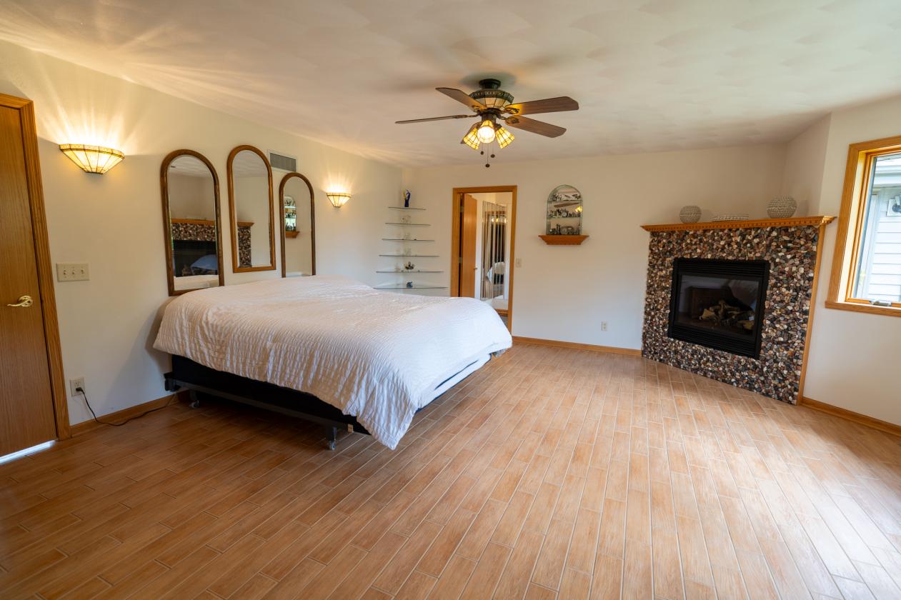 Bring Your Horses Home – 8 Scenic Acres Near MSN - photo 16