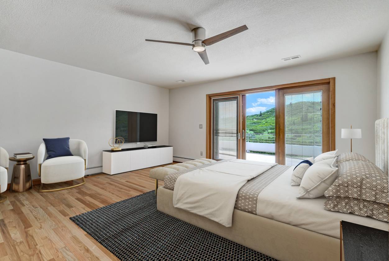 Equestrian Estate with Luxury Contemporary Home & Indoor Riding Arena - photo 14
