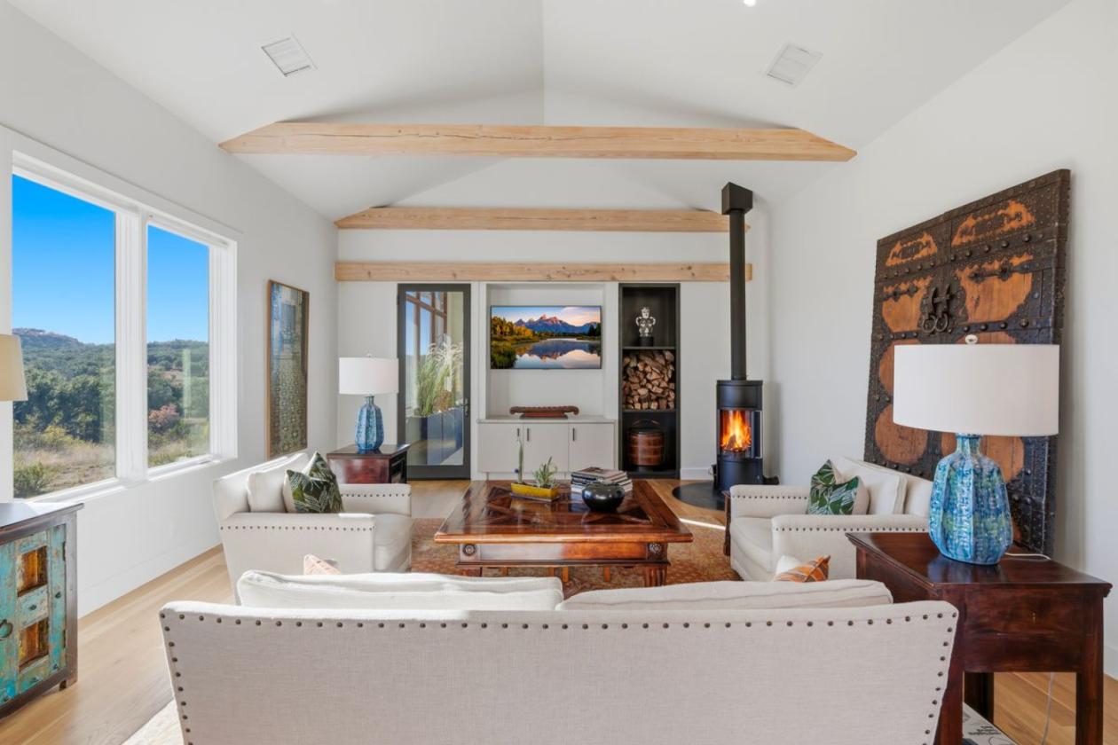 Luxury Home with Community Equestrian Center - photo 10