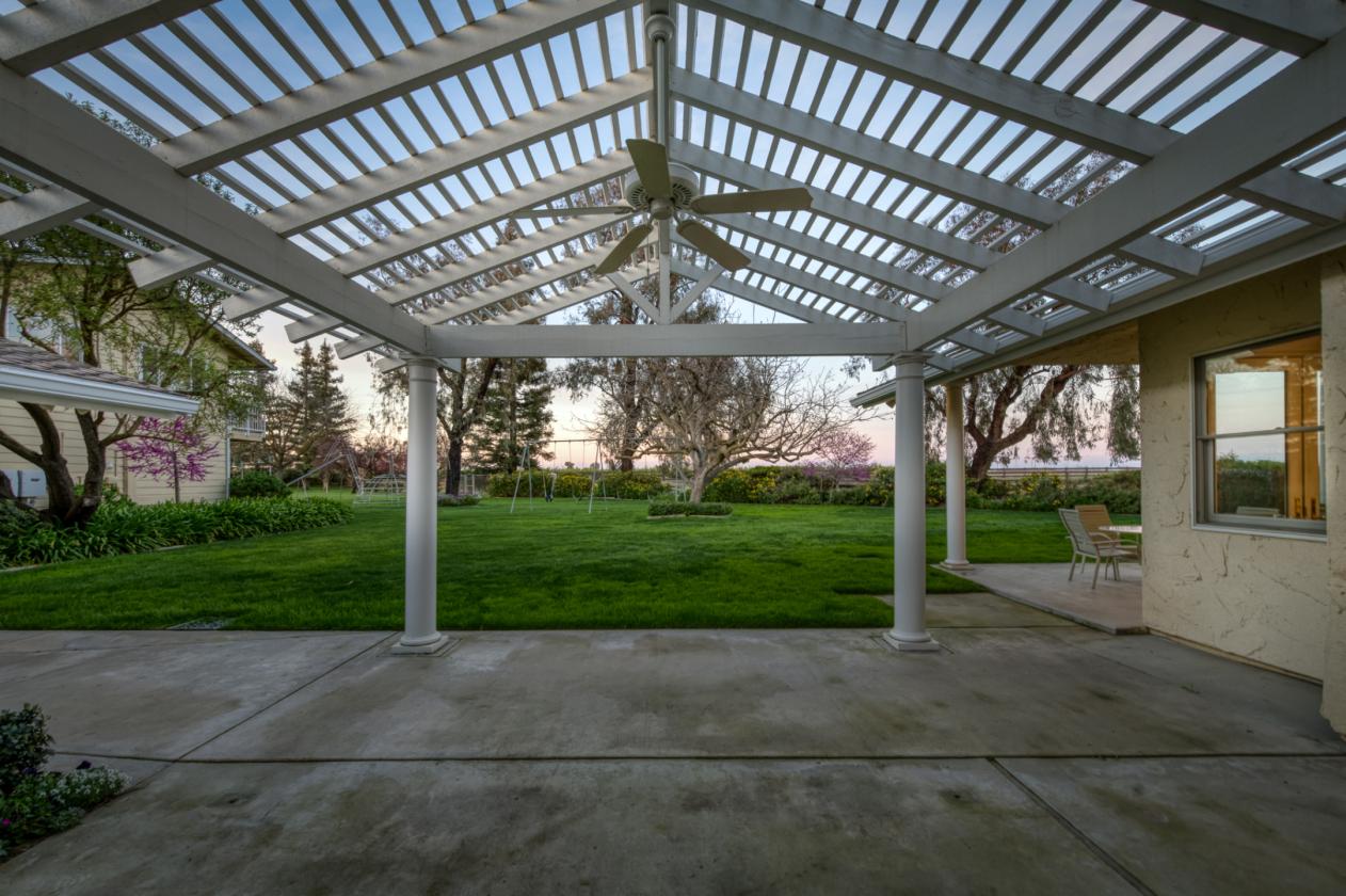 Extraordinary legacy estate in the Central Valley - photo 20