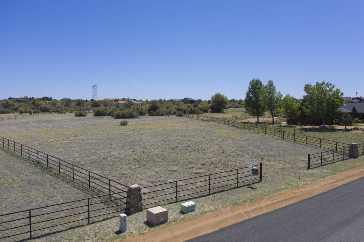 ARIZONA'S PREMIERE EQUESTRIAN COMMUNITY IN BEAUTIFUL PRESCOTT