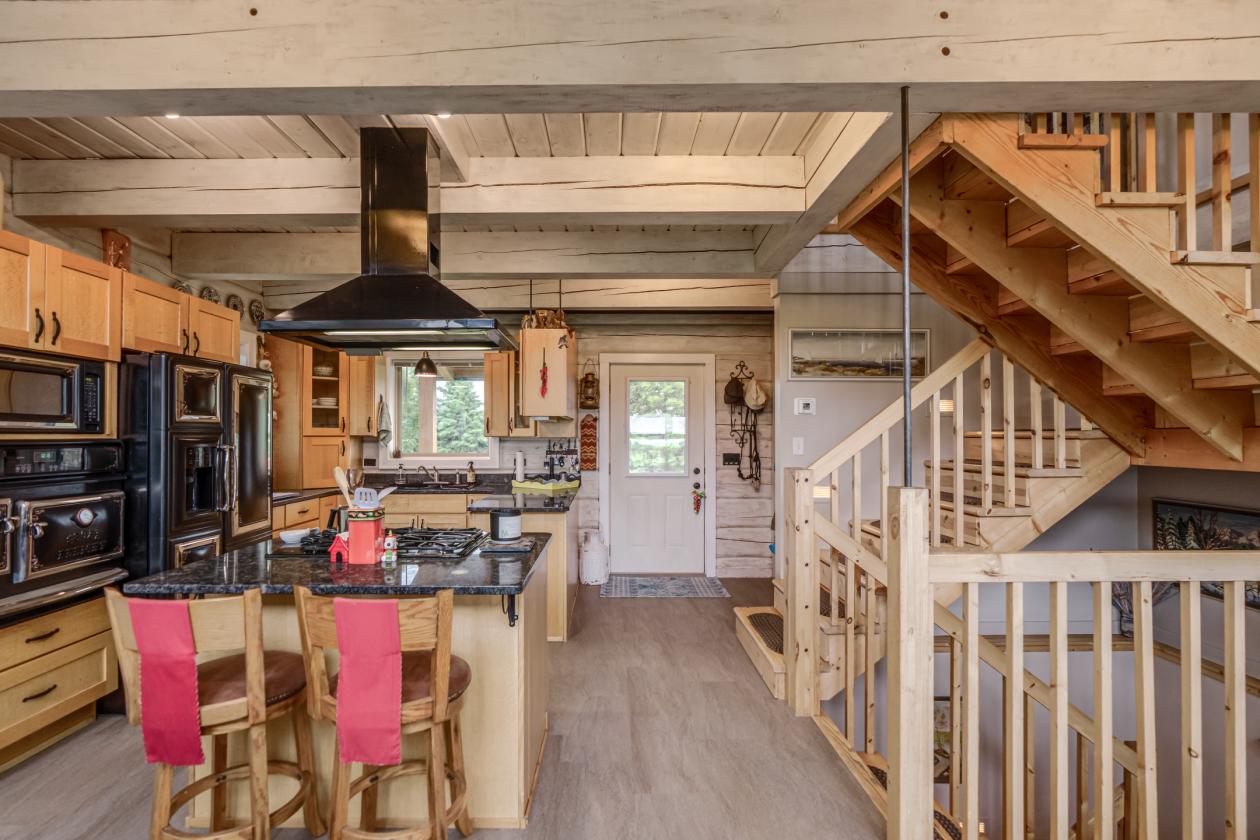 Horse Property on 40 Acres with Amazing Views - photo 9