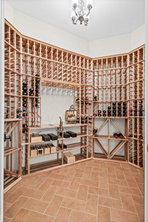 Luxury Estate with Equestrian Potential - photo 23