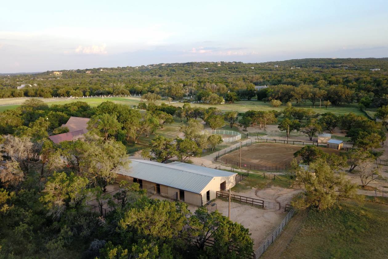 Horse Property for sale.