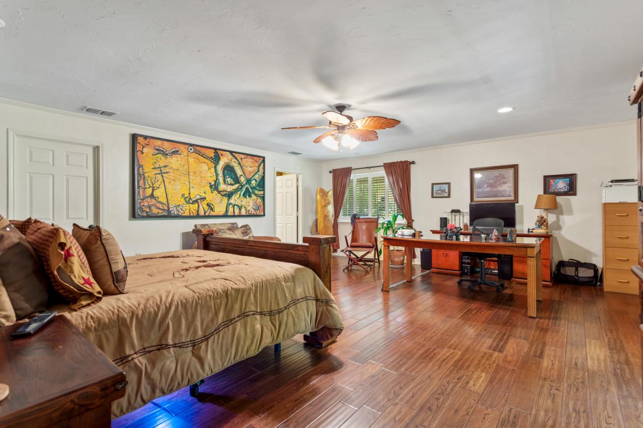 9.99 Acres in a park-like setting - photo 15