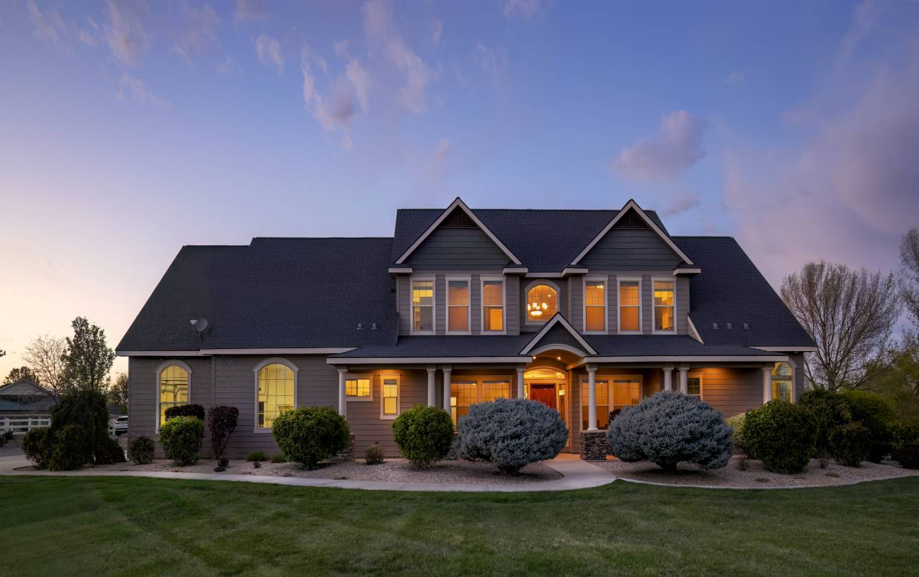 Horse Property for sale.