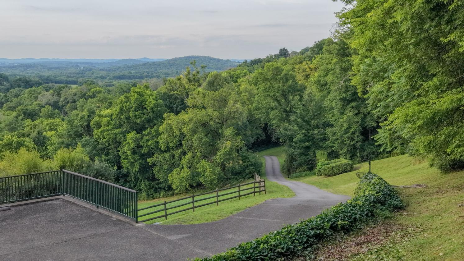 Where Luxury Living Meets The Equestrian Lifestyle - photo 5