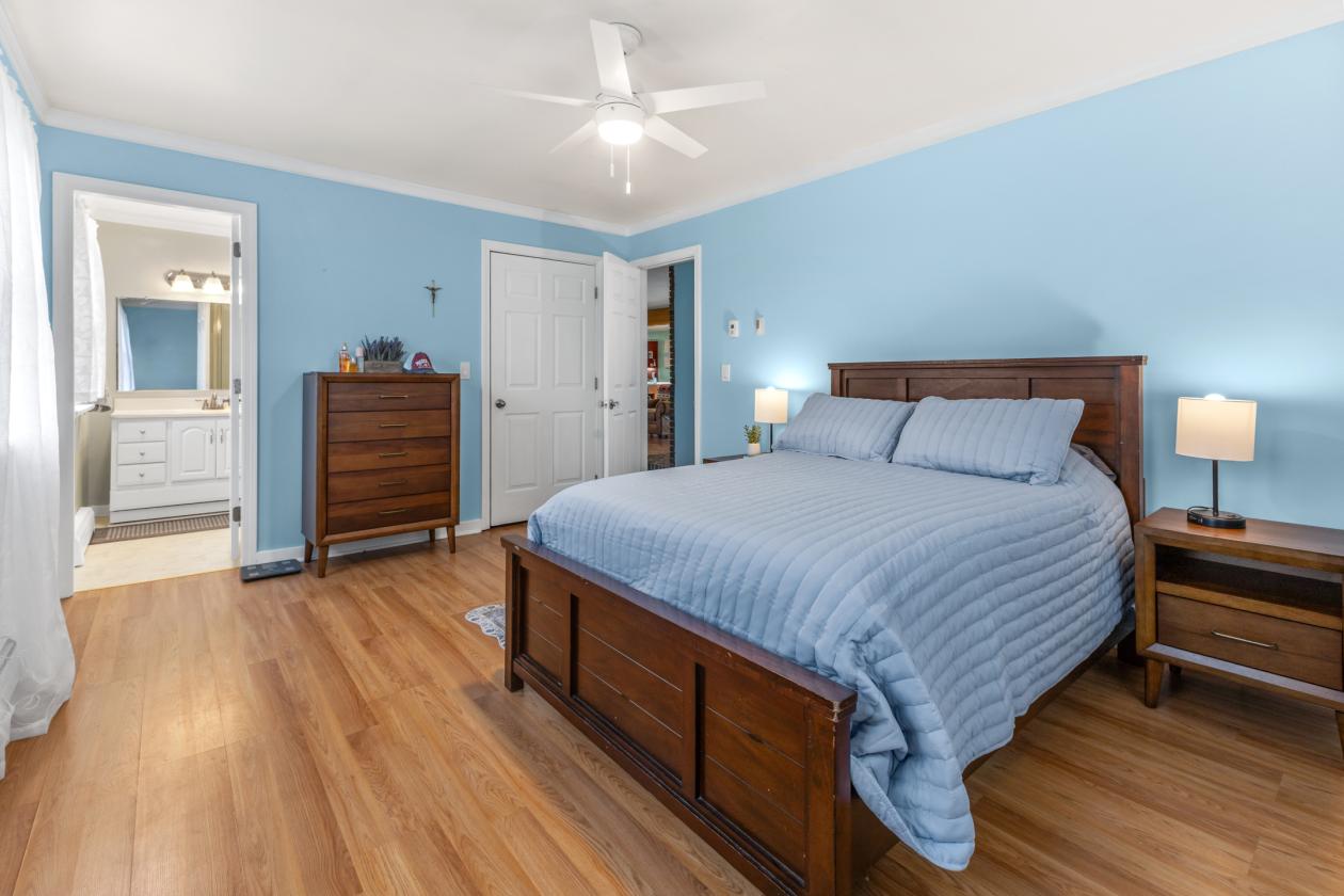 Lakefront Home with 2 stalls & a Tack Room - photo 15