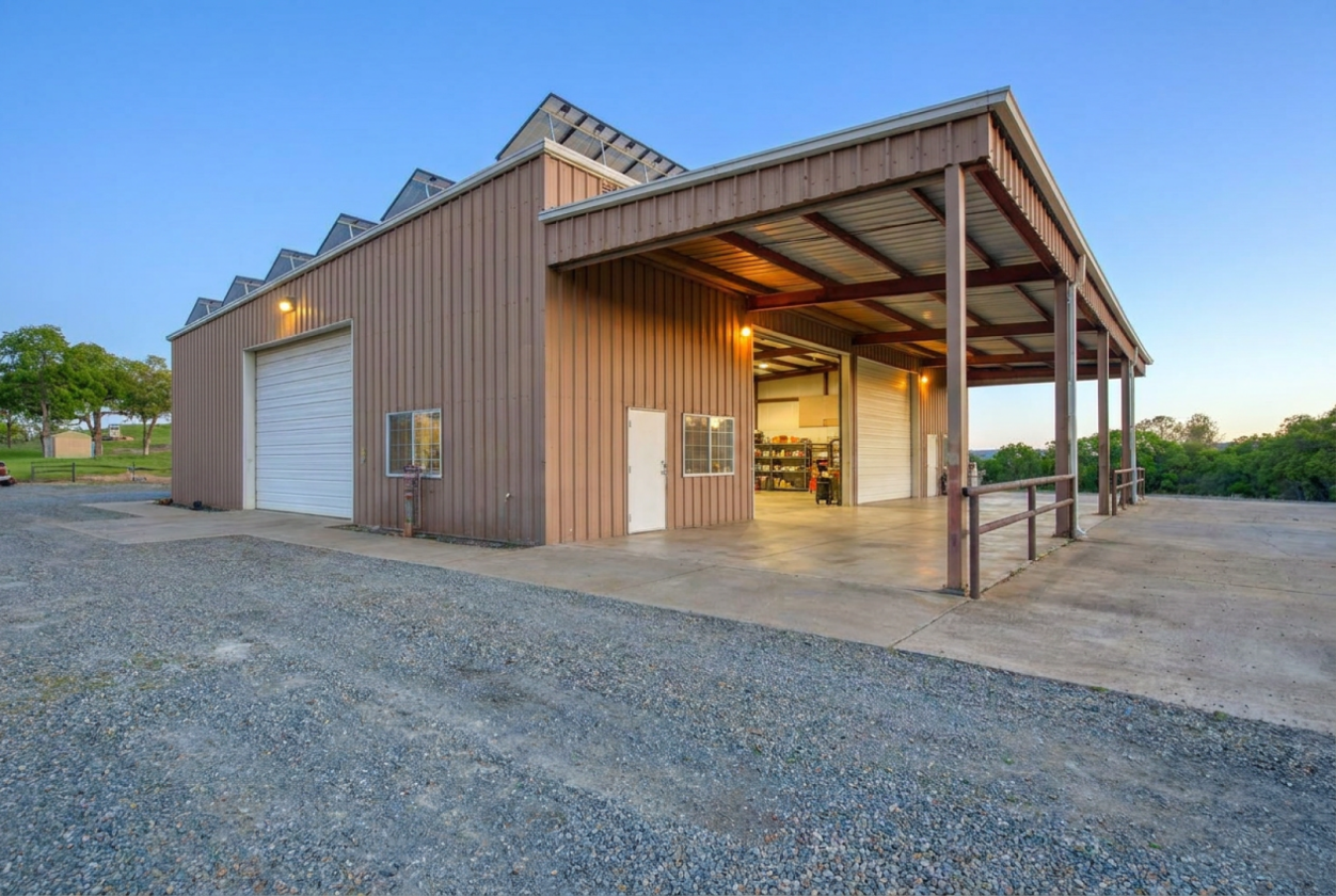 116-Acre Luxury Equestrian Estate & Vineyard - photo 16