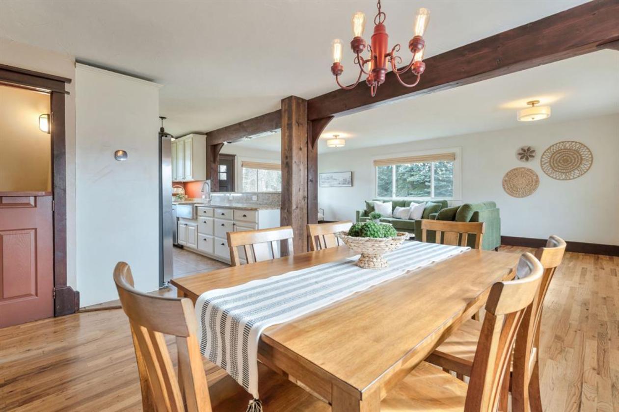 Equestrian Estate | Home, Acreage & 360° Views - photo 15
