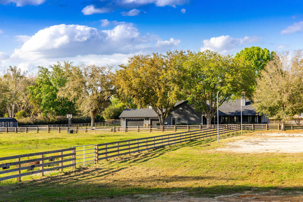 Exquisite Equestrian Gem Sorrento, Lake County, Florida