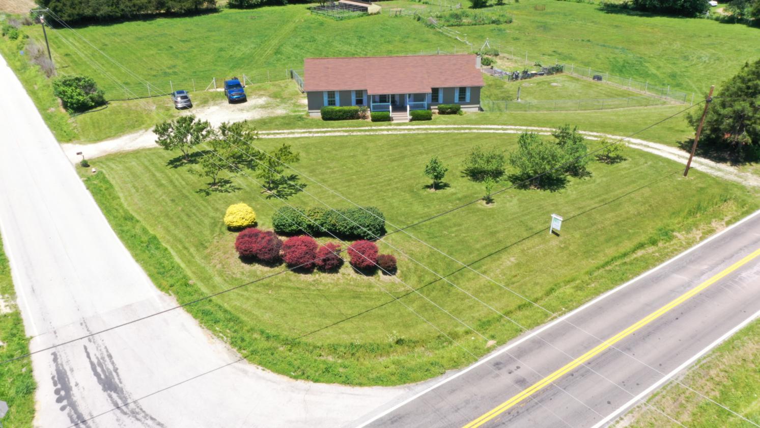 Ranch Home With Shed-Row Barn & Pasture - photo 1