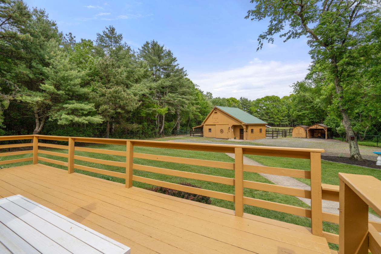 Idyllic & Private Equestrian Estate - photo 16