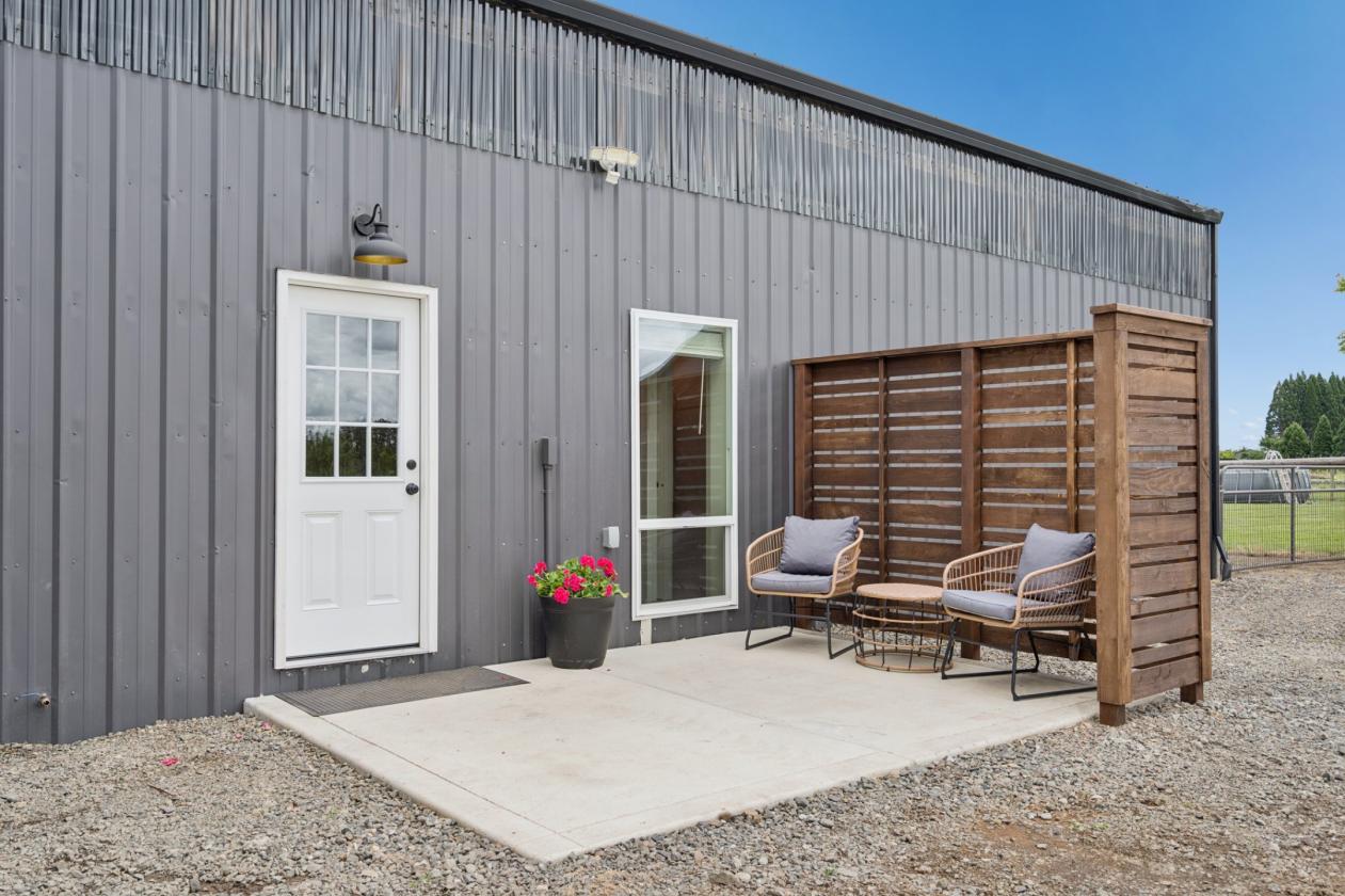 Modern Country Living Meets Equestrian Excellence - photo 29