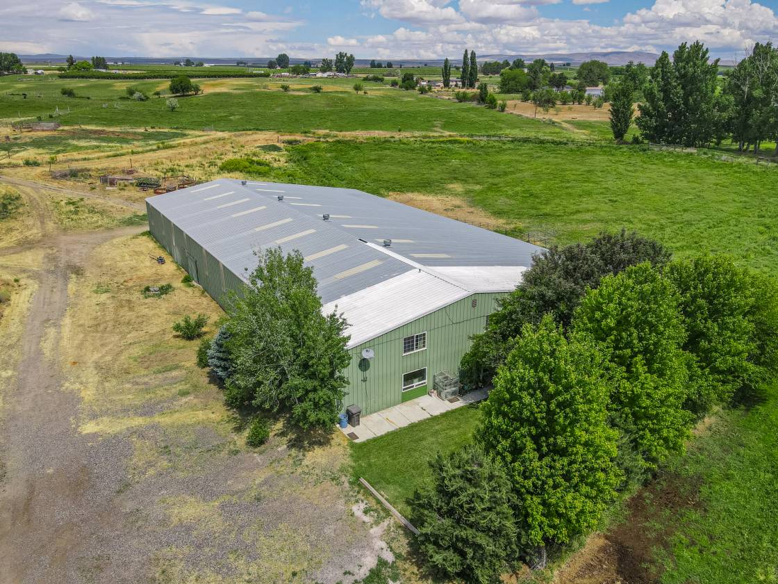Horse Property for sale.