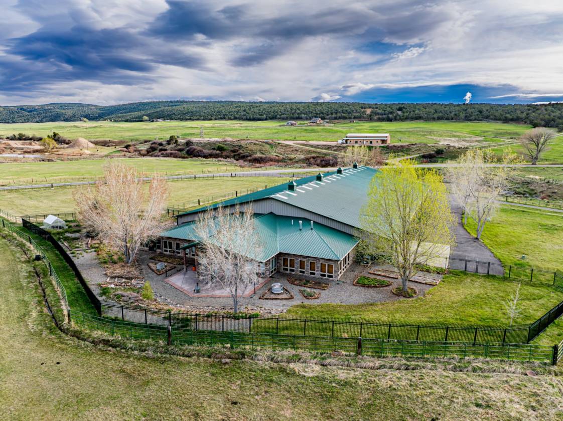 Horse Property for sale.
