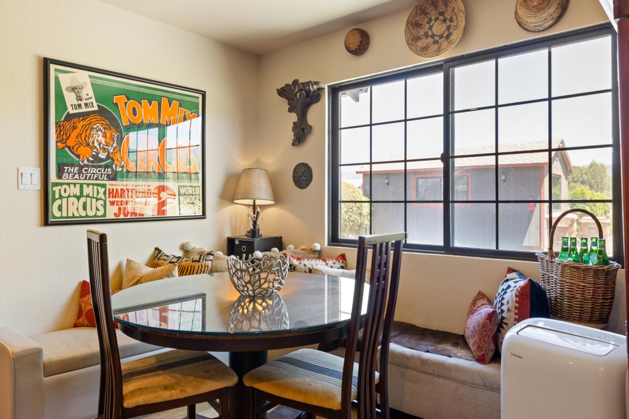 A Rare Two-Parcel Equestrian Estate in Napa Valley - photo 7