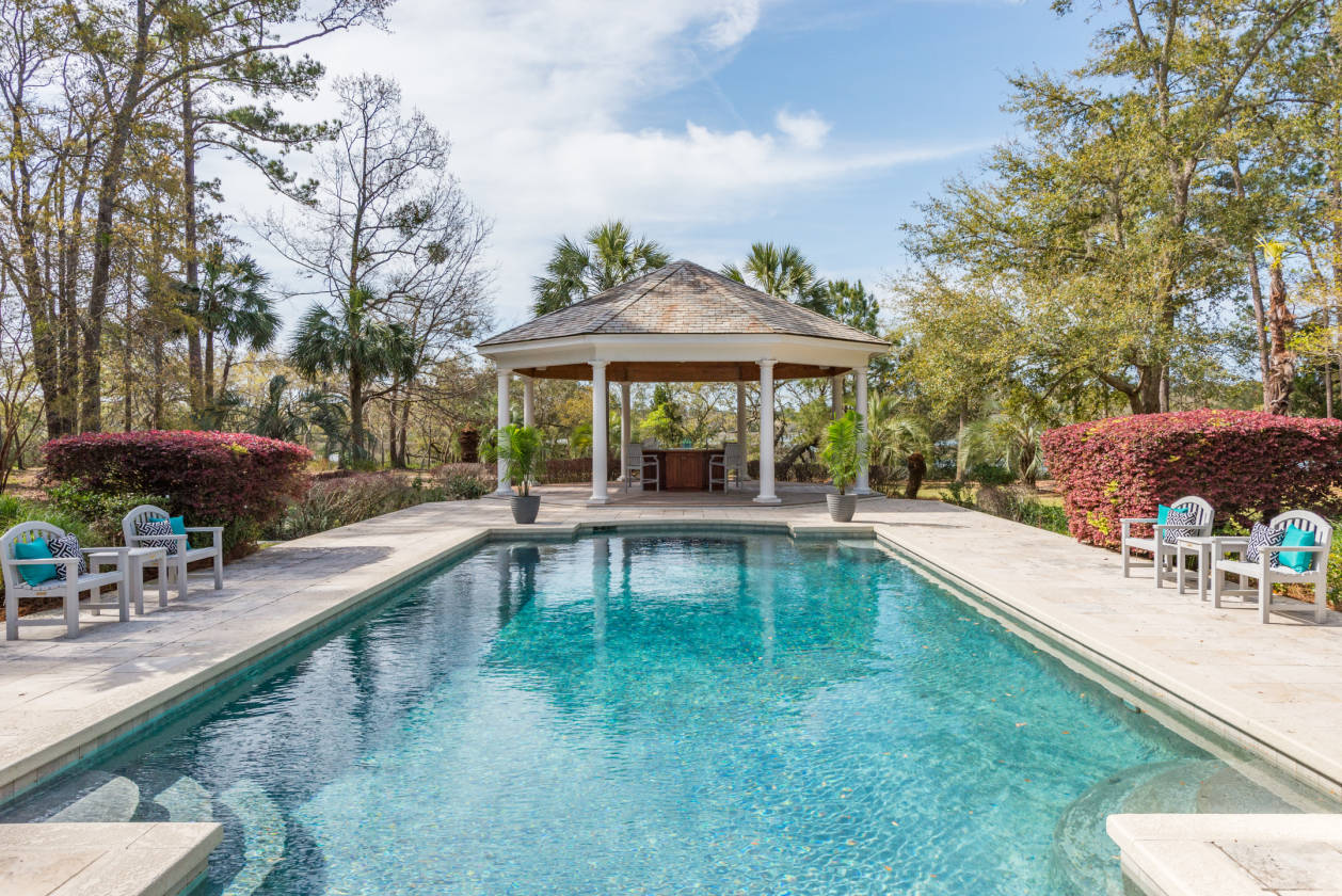 Spectacular 62 acre, waterfront property on Wadmalaw Island. Wadmalaw