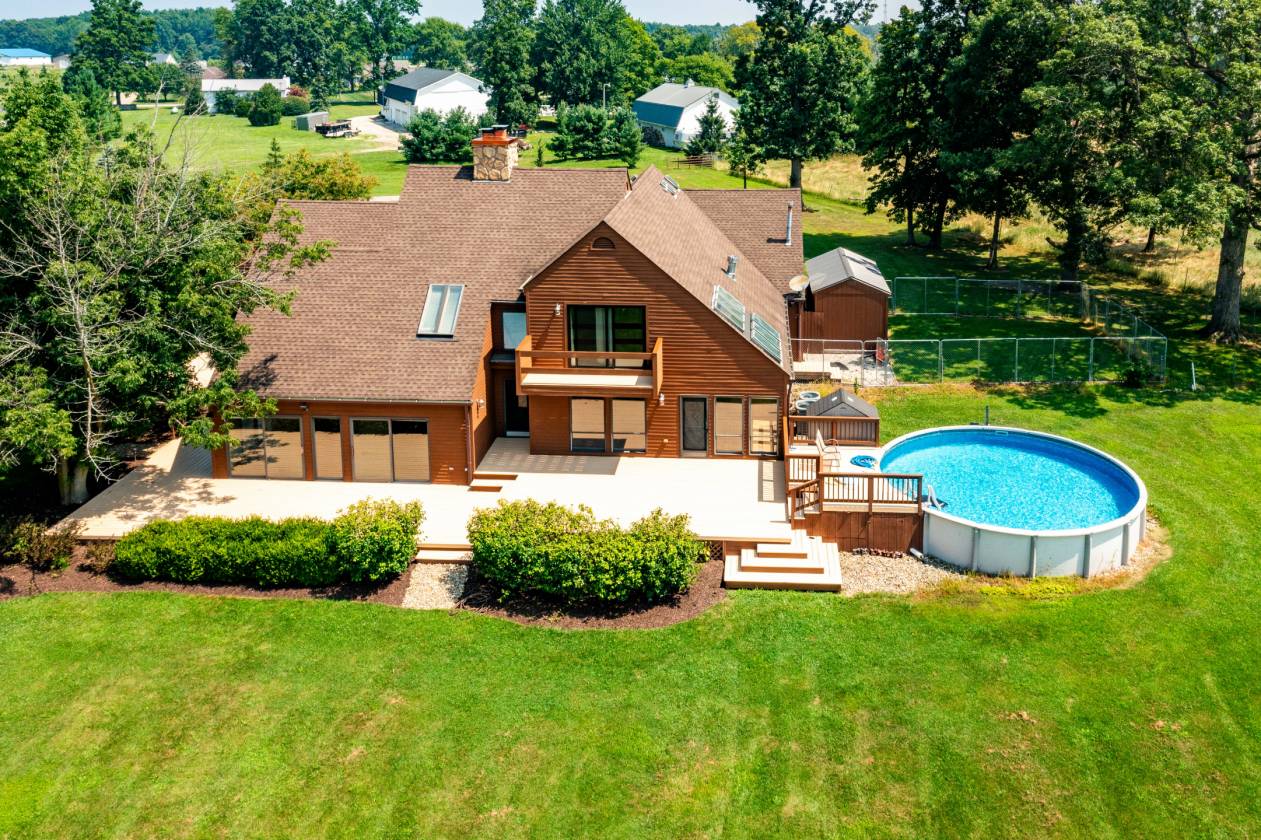 Horse Property for sale.