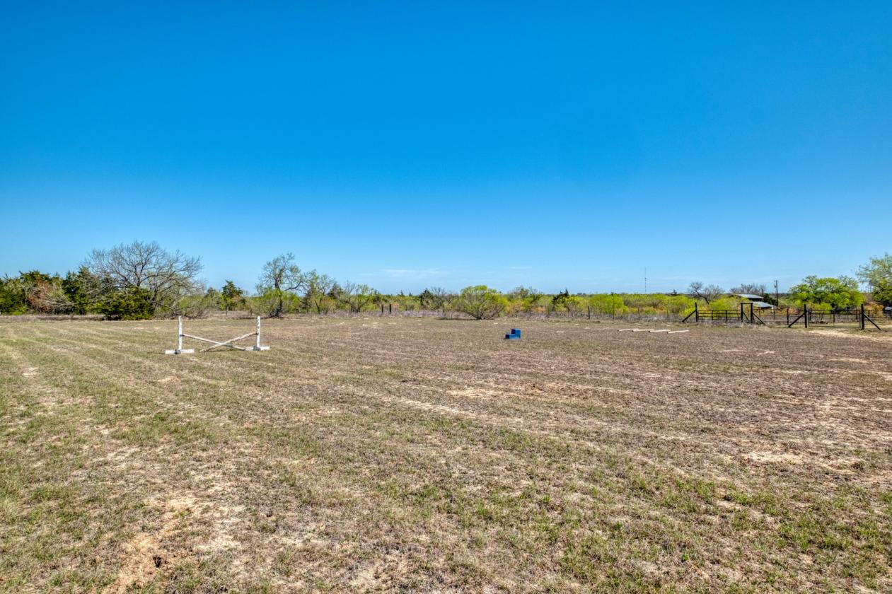 Close in location with state park trails nearby - photo 26