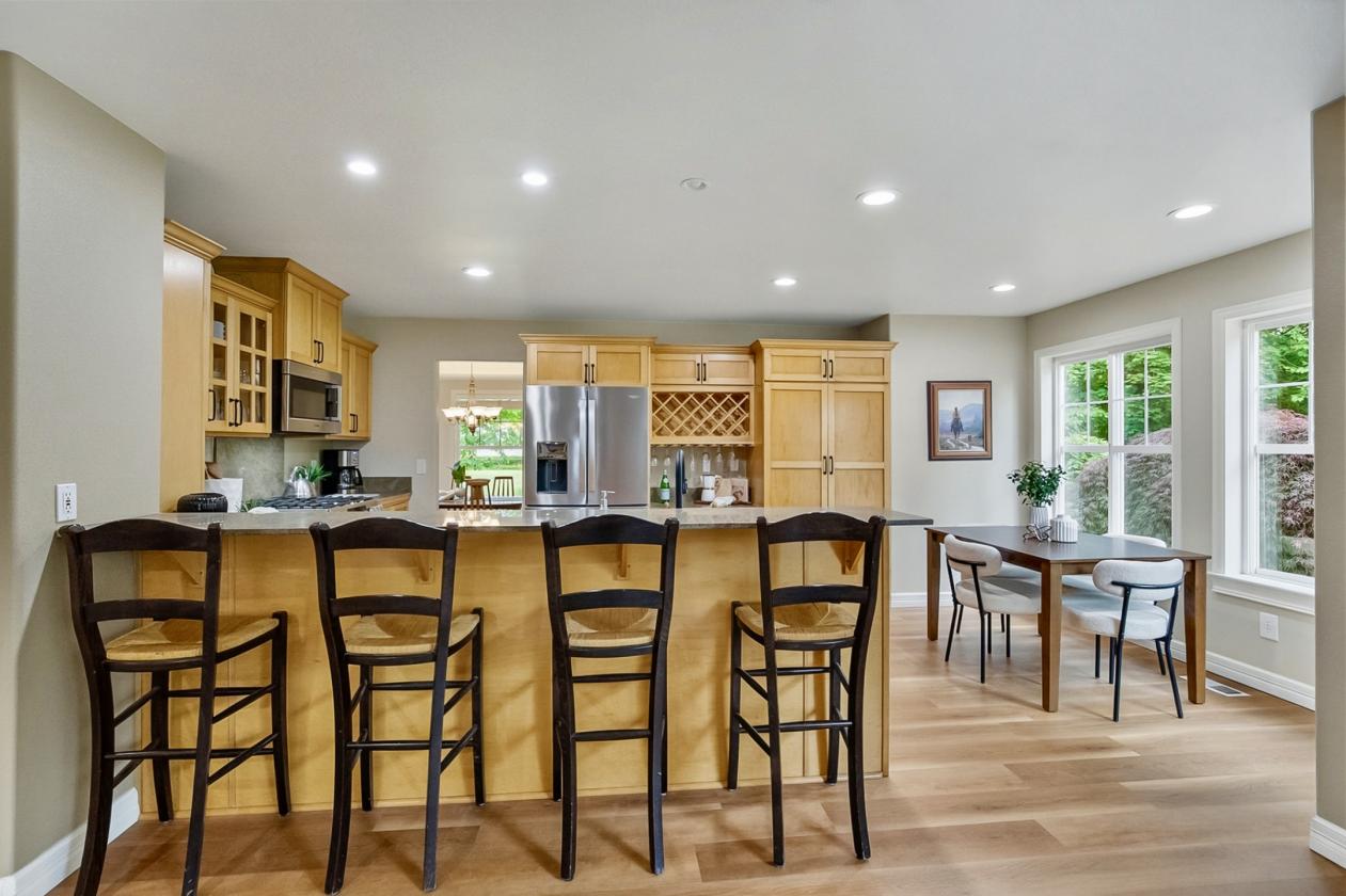 Modern Farmhouse Meets Horse Heaven - photo 17