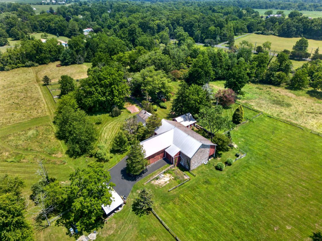 Rare Slice of Americana on 33 Acres - photo 24