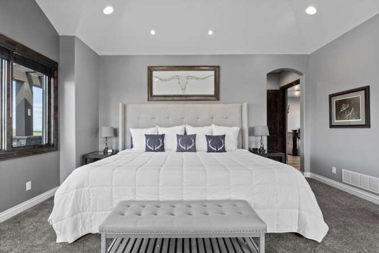 Luxury Horse Property With Amazing Views - photo 14