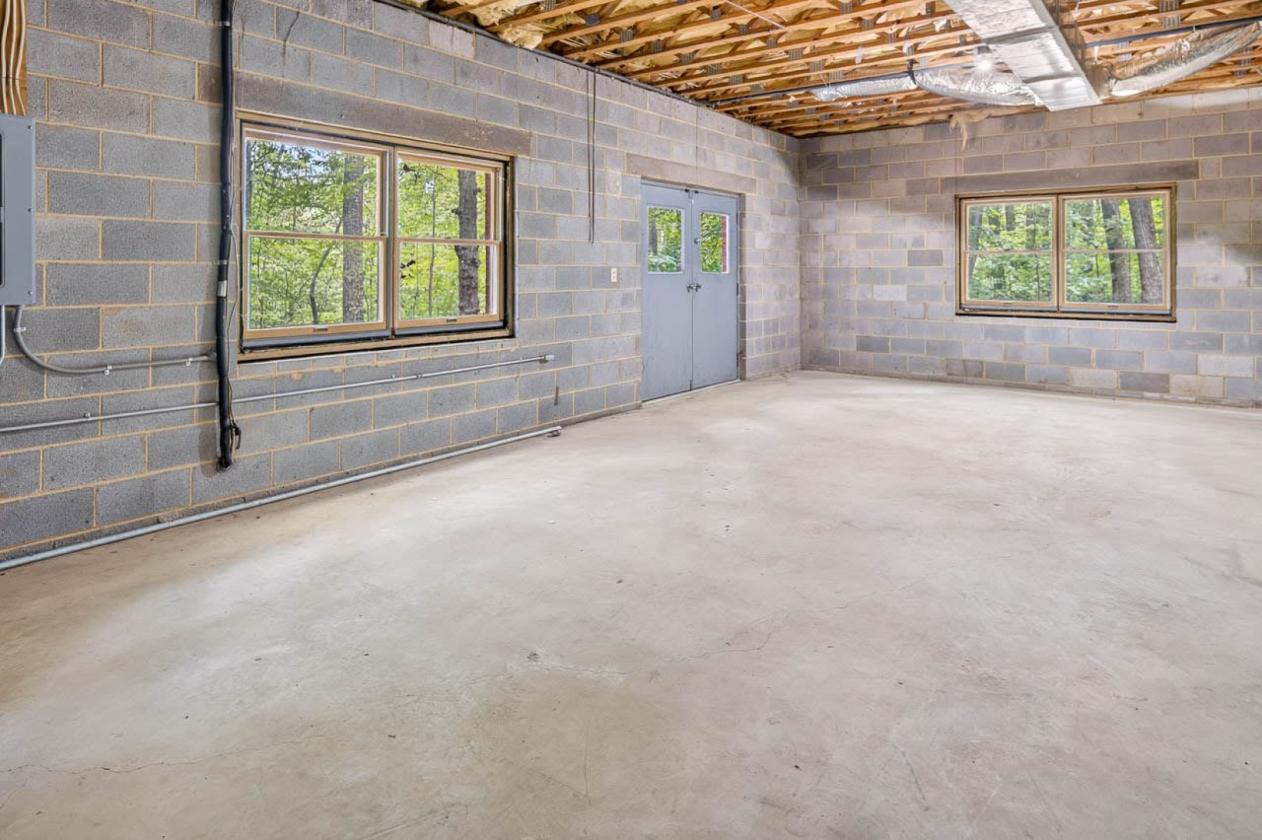 Turnkey Horse Farm but Oh so much more! - photo 17