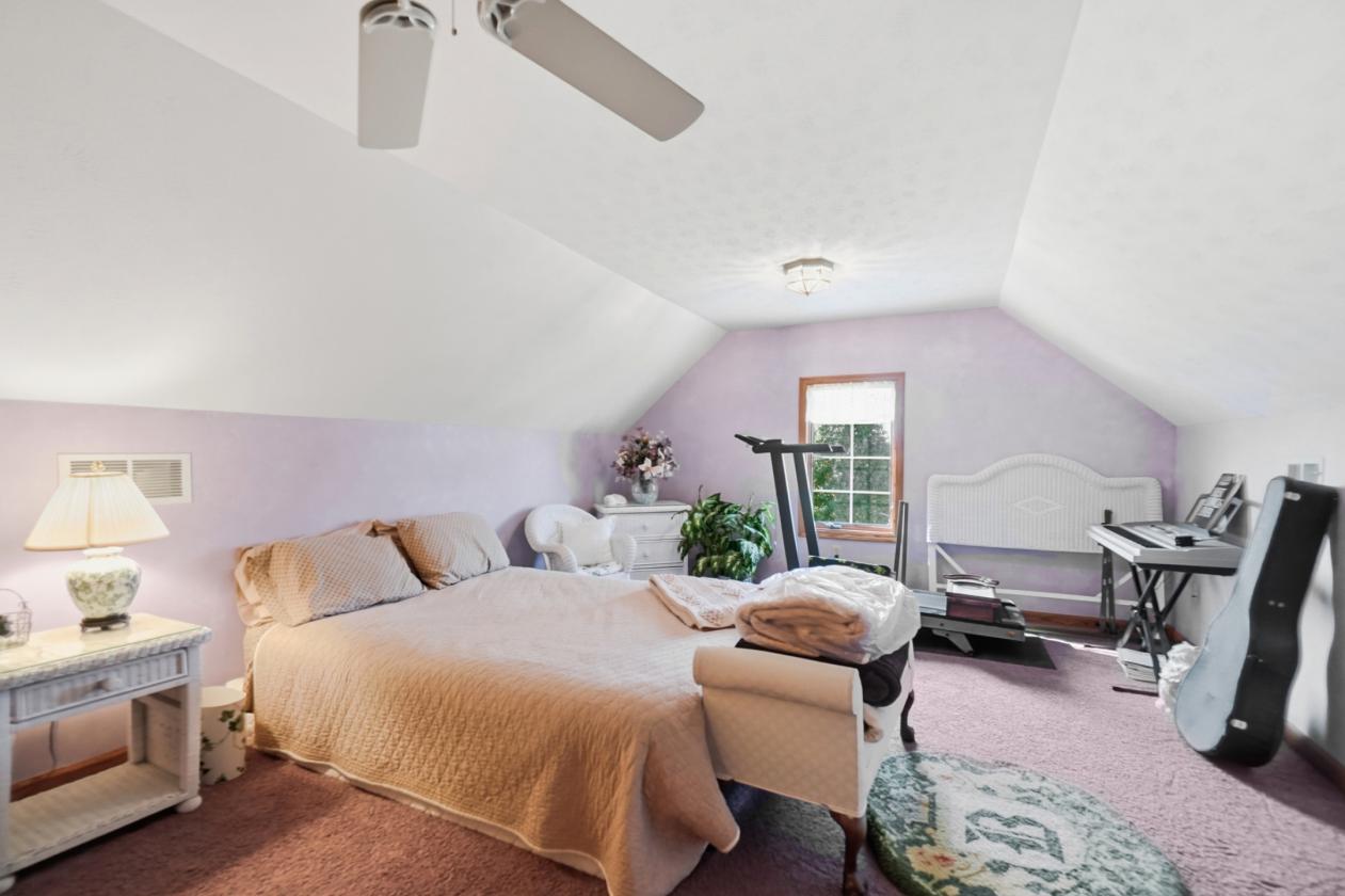 EQUESTRIAN RETREAT ON 10 ACRES - photo 19