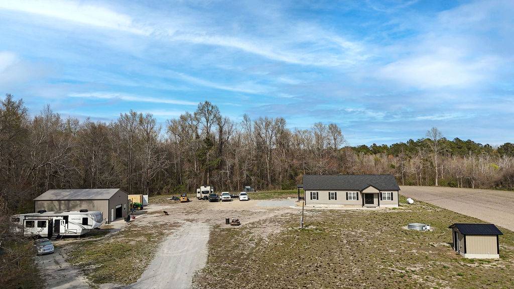 Horse Property for sale.
